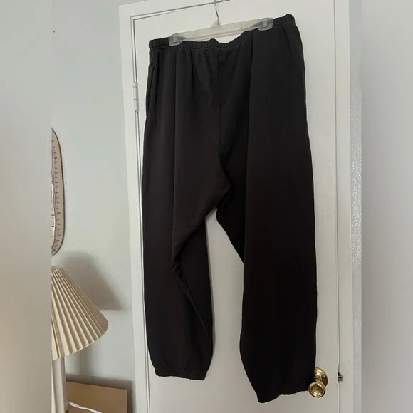 SKIMS mens classic jogger XL black dark grey French terry sweatpants 100% cotton - Picture 6 of 12